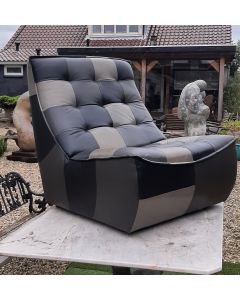 SHOWROOMOPRUIMING Russel chair in Black Edition PW