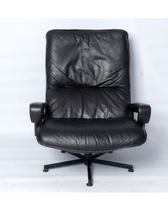 refurbished Strässle fauteuil
