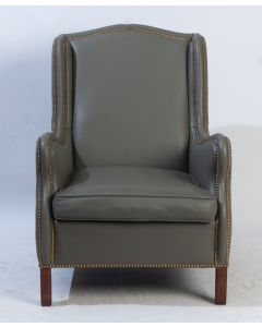 refurbished Engelse oorfauteuil