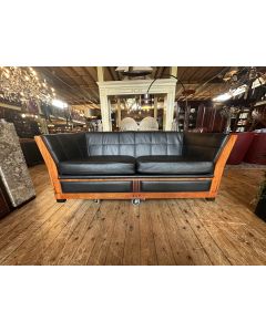 Schuitema Lawrence 2,5-zits Bank – Decoforma – Bubinga & Zwart Leer