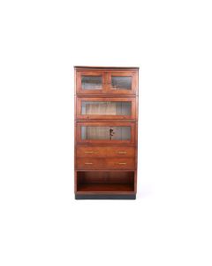 De stapelbare Art Deco kast - type 107